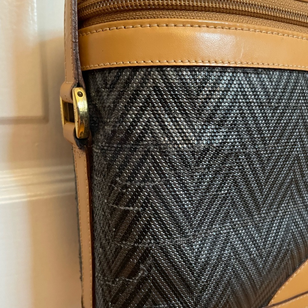 Mark Cross Vintage Box Mini Bucket Crossbody Bag Black Tan Canvas Leather gold - Picture 5 of 16
